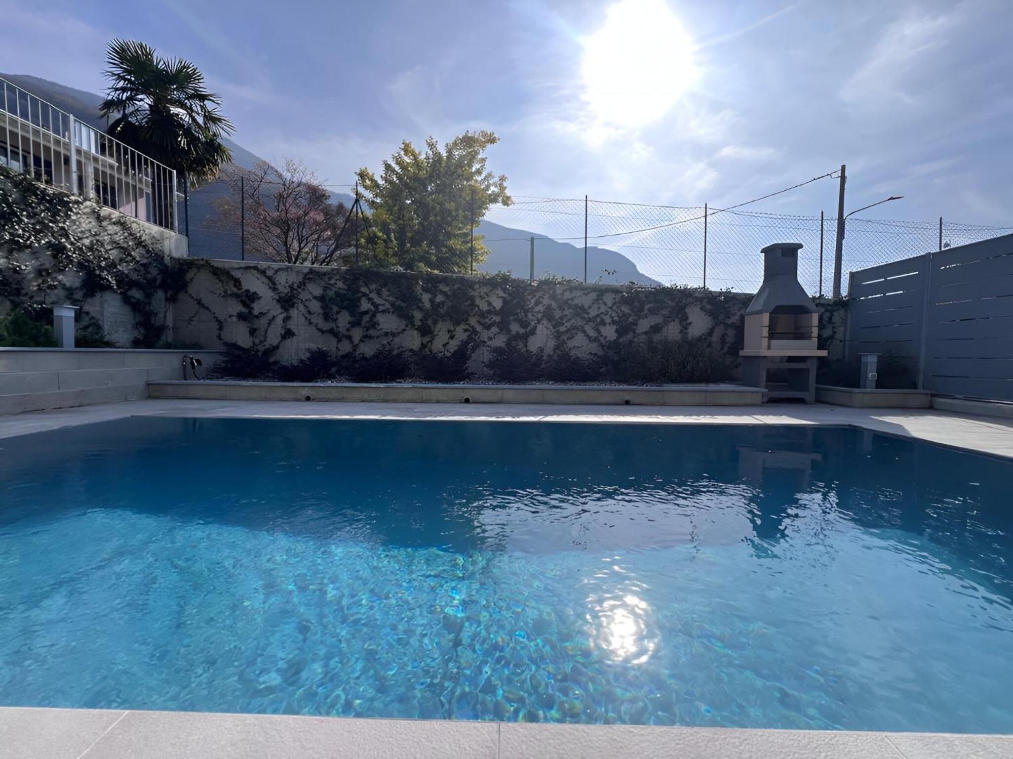 Villa Claudia With Private Pool Colico Eksteriør bilde